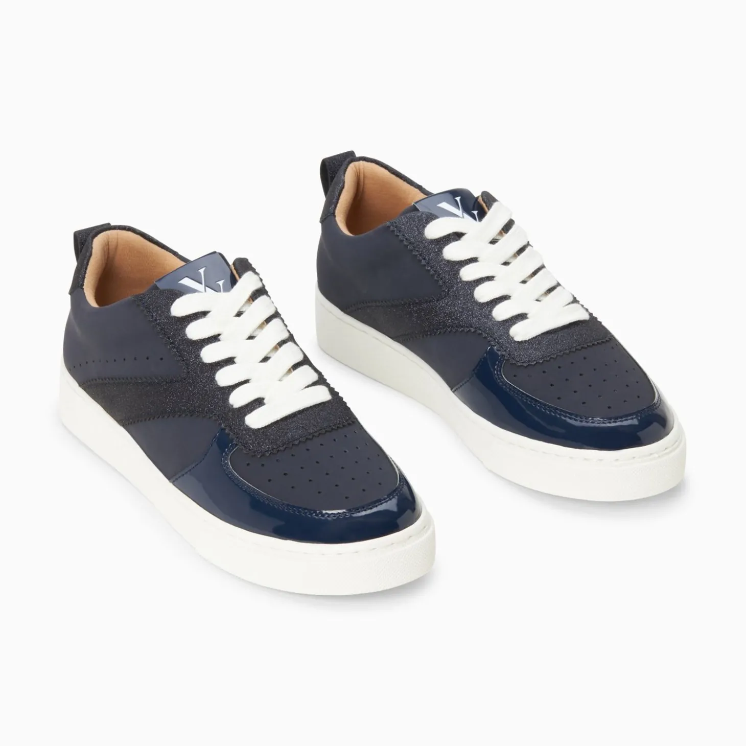 Baskets Celeste Bleu Nuit A Lacets