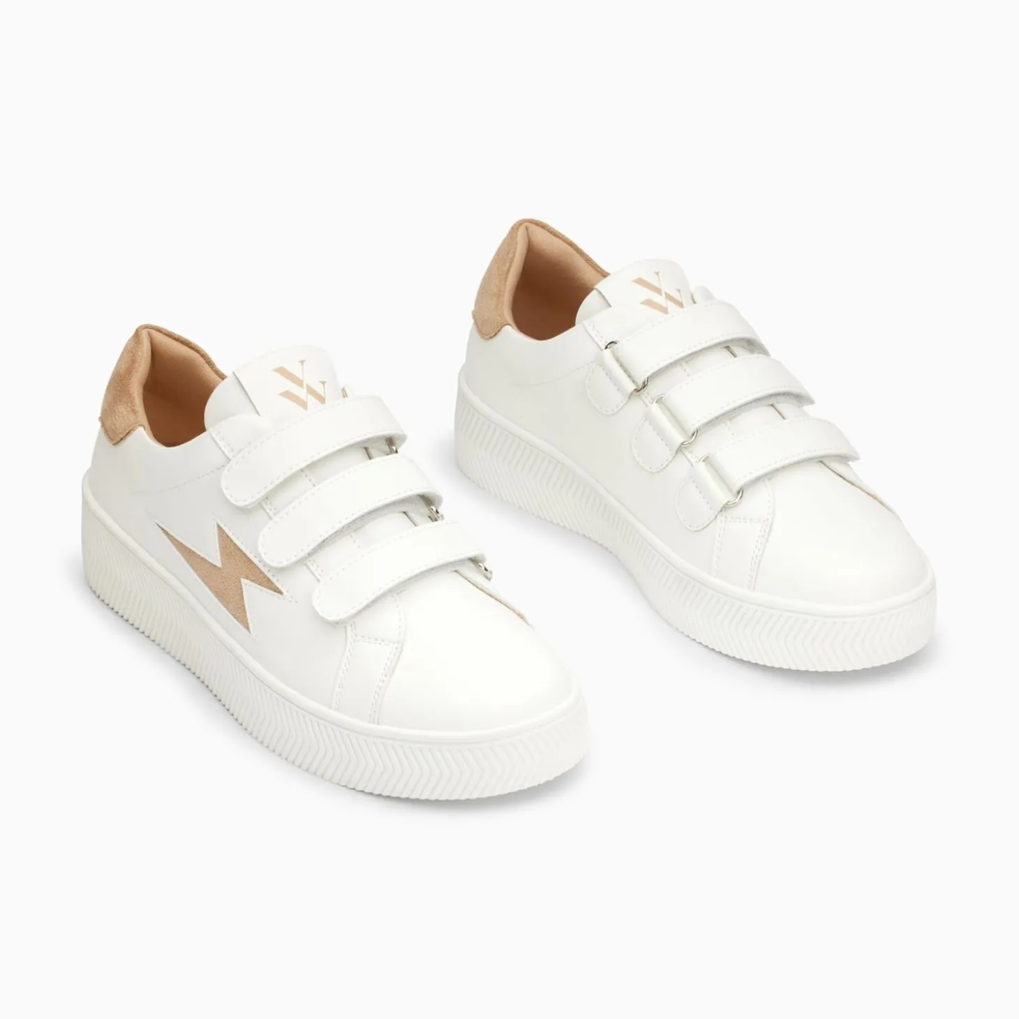 Baskets Eclair Camelia Blanc Et Beige A Scratchs