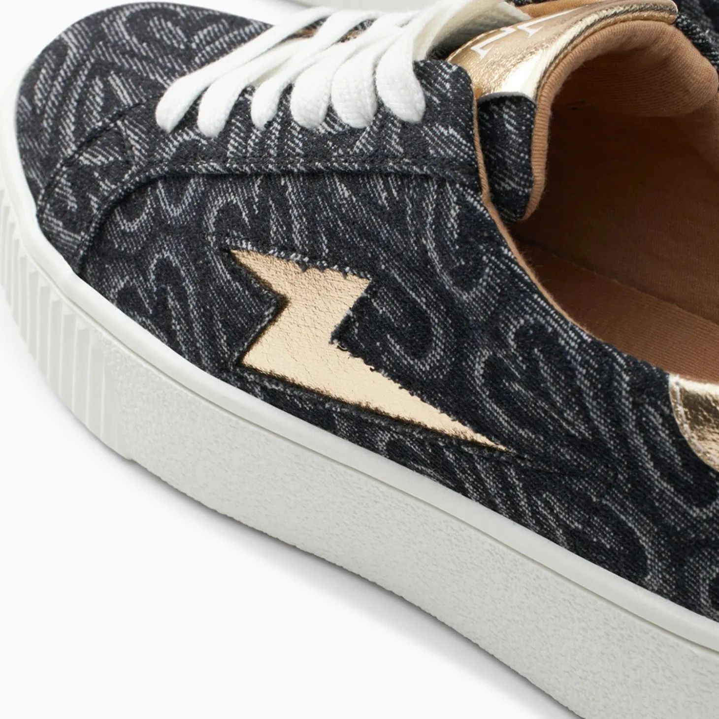 Baskets Eclair Enola Noir Coeur A Lacets