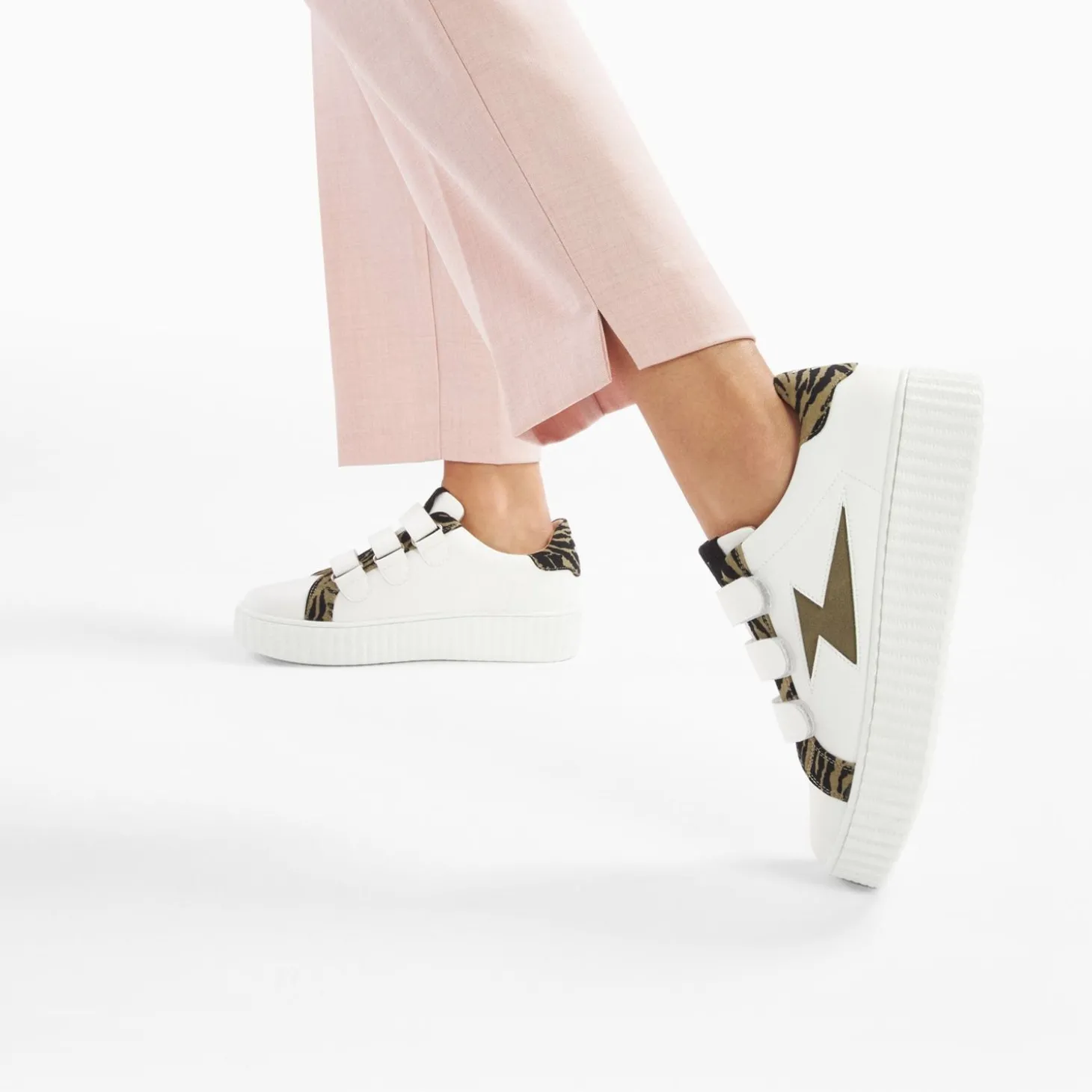 Baskets Eclair Ingrid Blanc Et Kaki Imprime Zebre A Scratchs