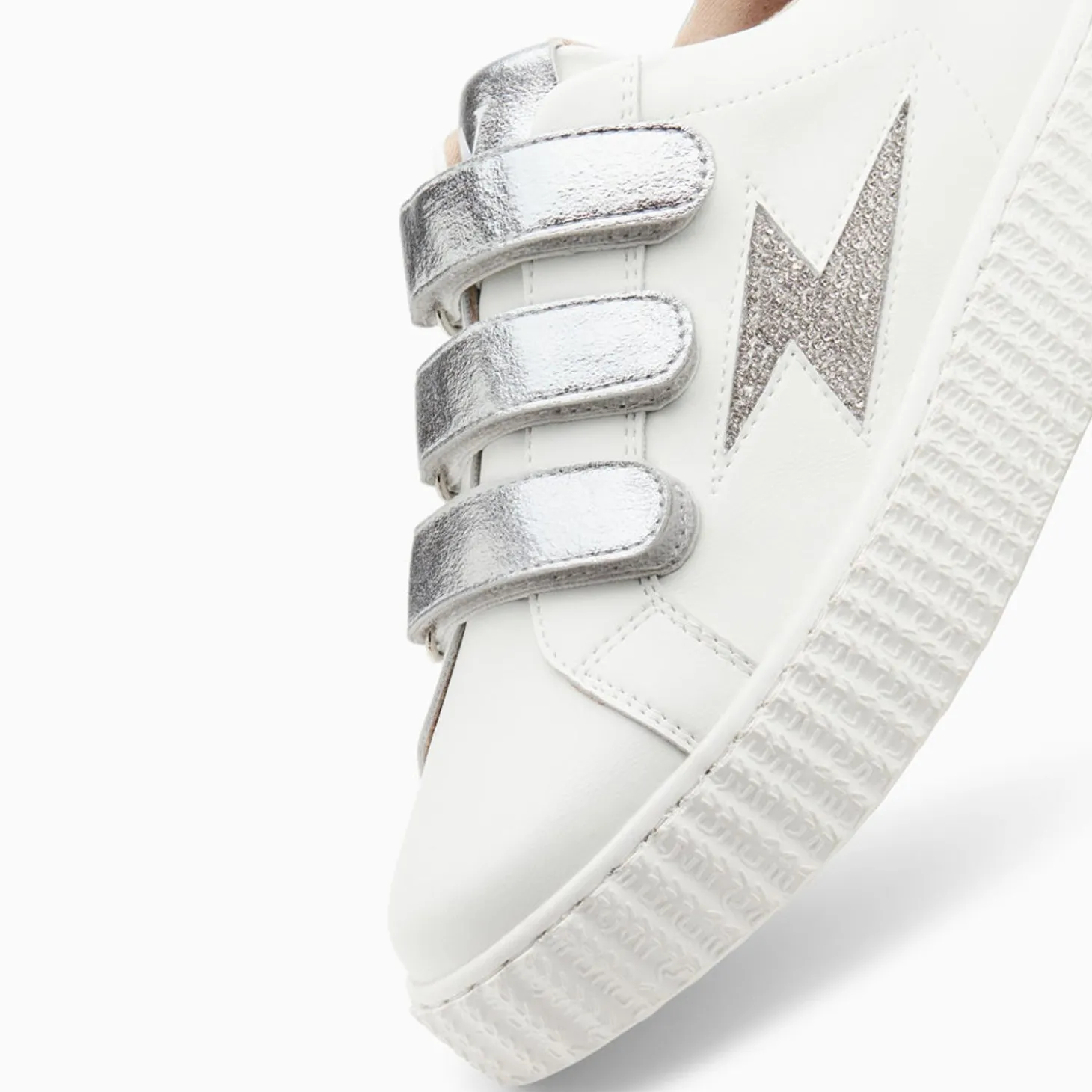 Baskets Eclair Kandia Blanc Et Argent A Scratchs