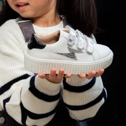 Baskets Eclair Mini Marilou Blanc Et Argent A Scratchs