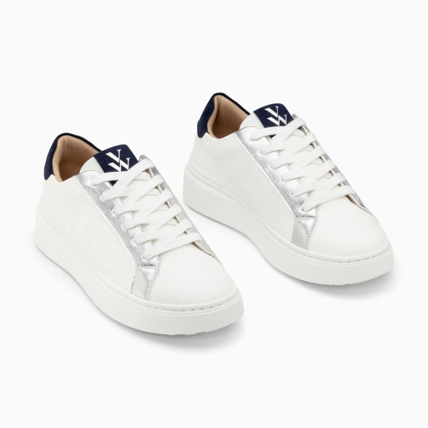 Baskets Eclair Romane Blanc Et Bleu A Lacets