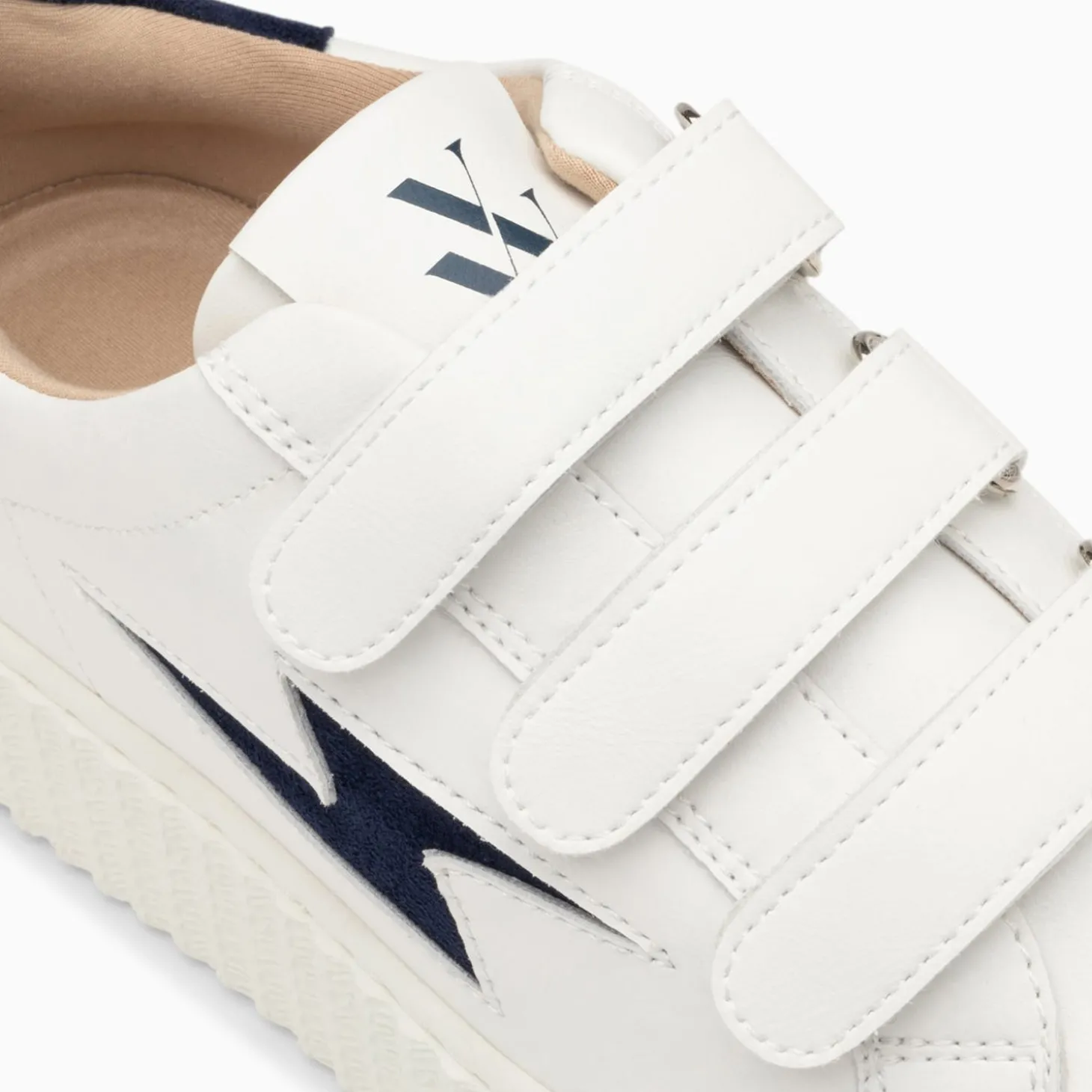 Baskets Eclair Vicky Blanc Et Marine A Scratchs