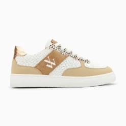 Baskets Monogramme Flavie Perforees Blanc Et Beige A Lacets