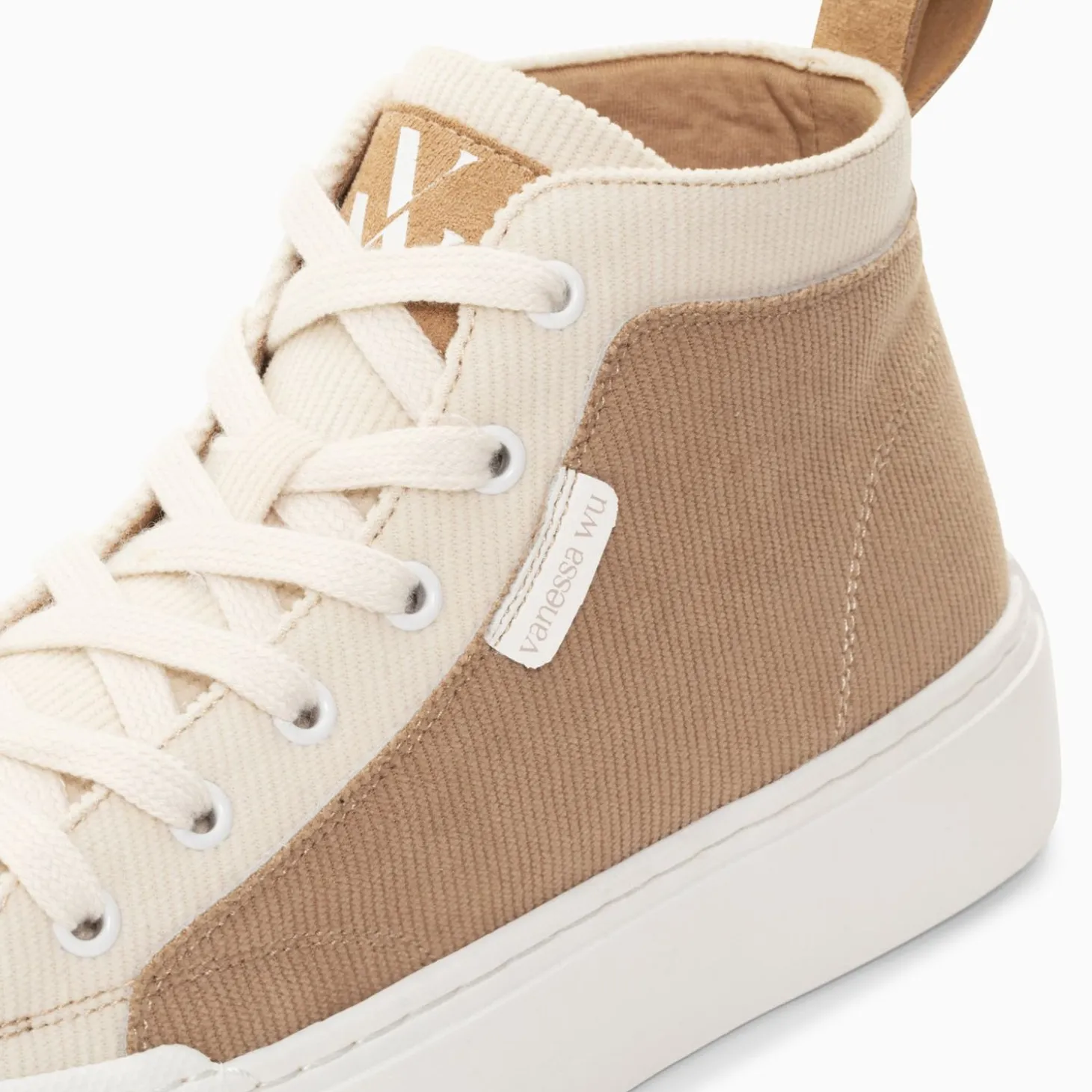 Baskets Montantes Clarisse Cotelees Beige Et Taupe