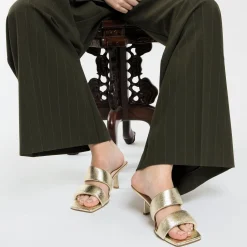 Mules Elia Or A Brides Rembourrees
