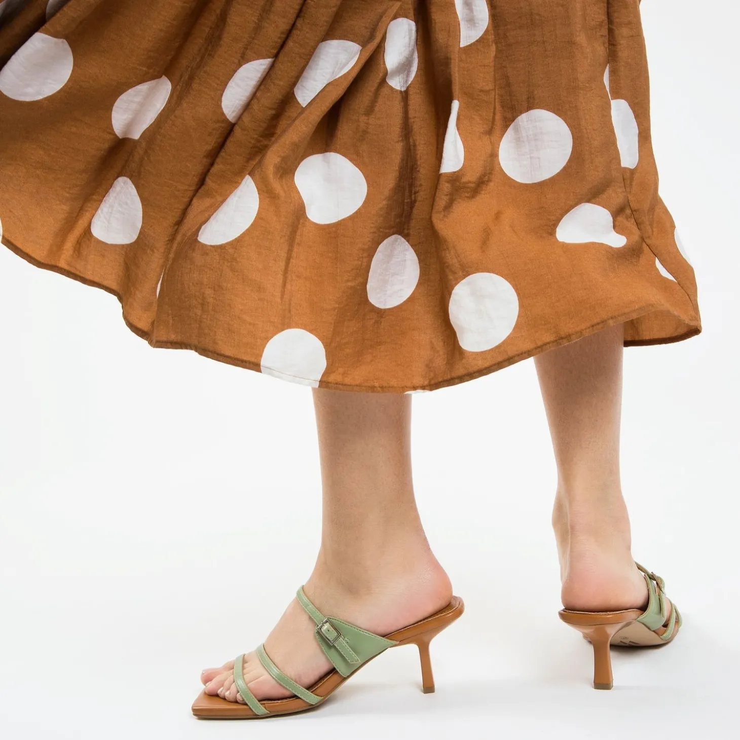 Mules Kitten Heel Axelle Vert Amande