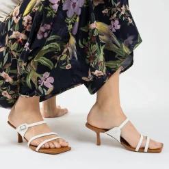 Mules Kitten Heel Axelle Blanches