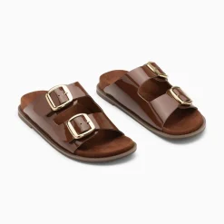 Mules Plates Celia Marron Verni A Boucles Oversize