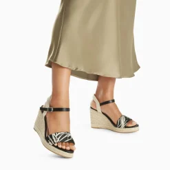 Sandales Compensees Honorine Noires En Tissu Jacquard