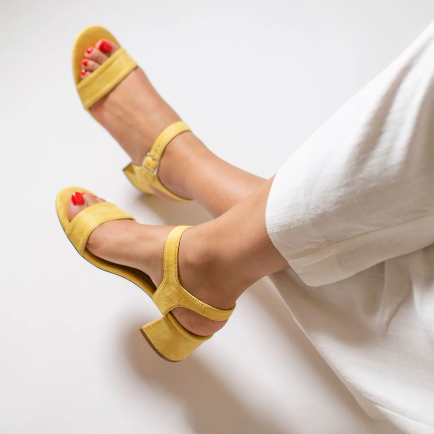 Sandales Melissa Jaunes A Petit Talon Epais