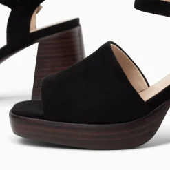 Sandales Tyrah Noires A Plateforme Et Talon Bois